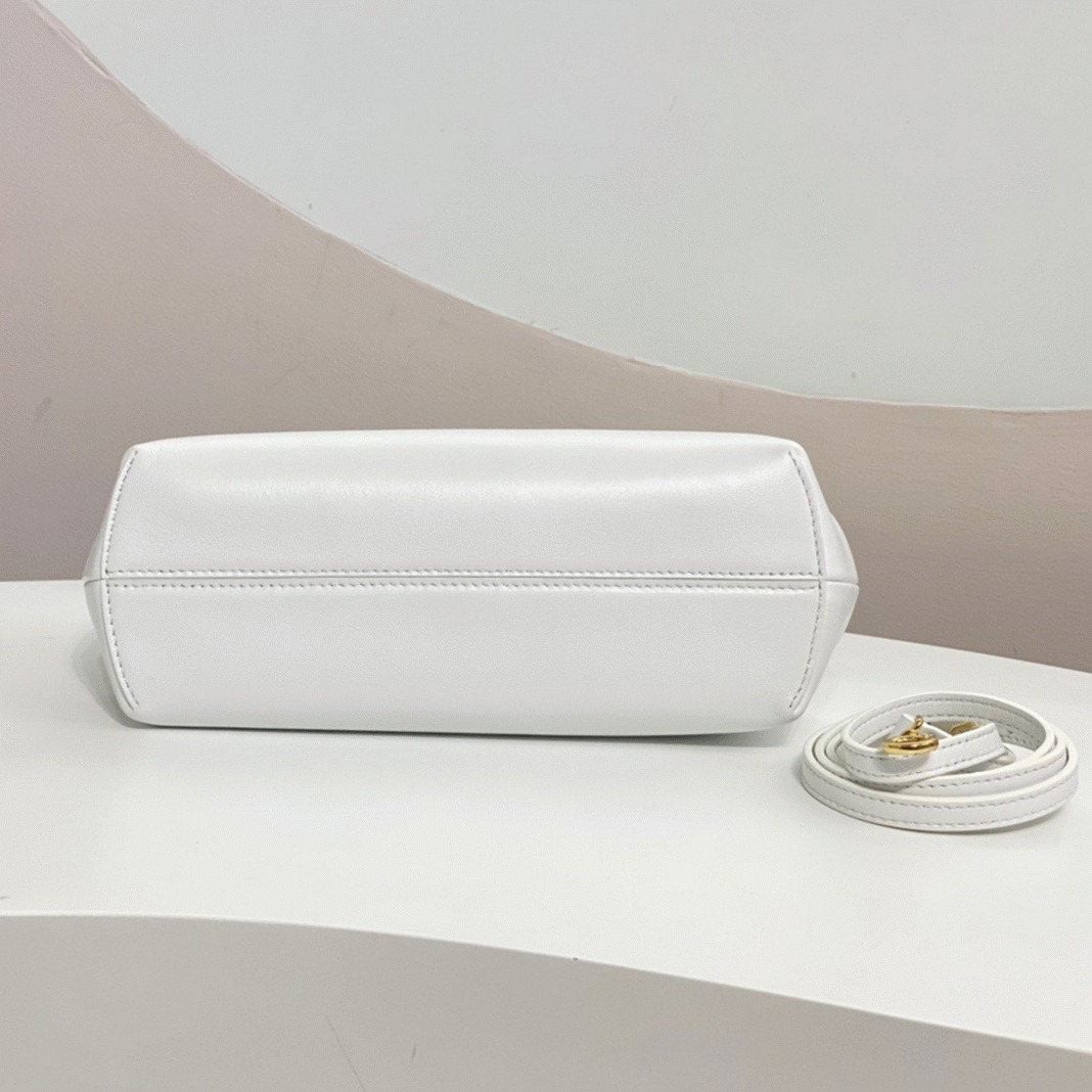 Top Quality Replica Previous Previous F**di First Small Bag In White