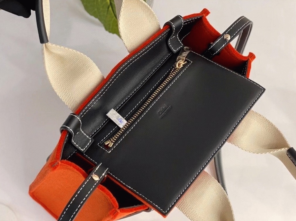 Top Quality Replica Chloe Small Woody Tote Bag In Orange Felt