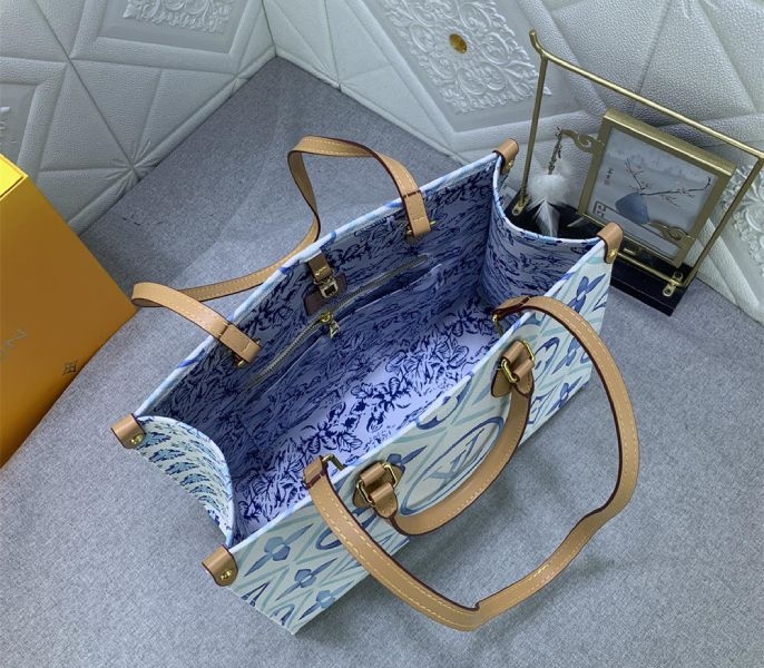 L0vis Vvtt0n LV By The Pool Monogram Tiles Canvas Onthego MM Tote In Lagoon Blue