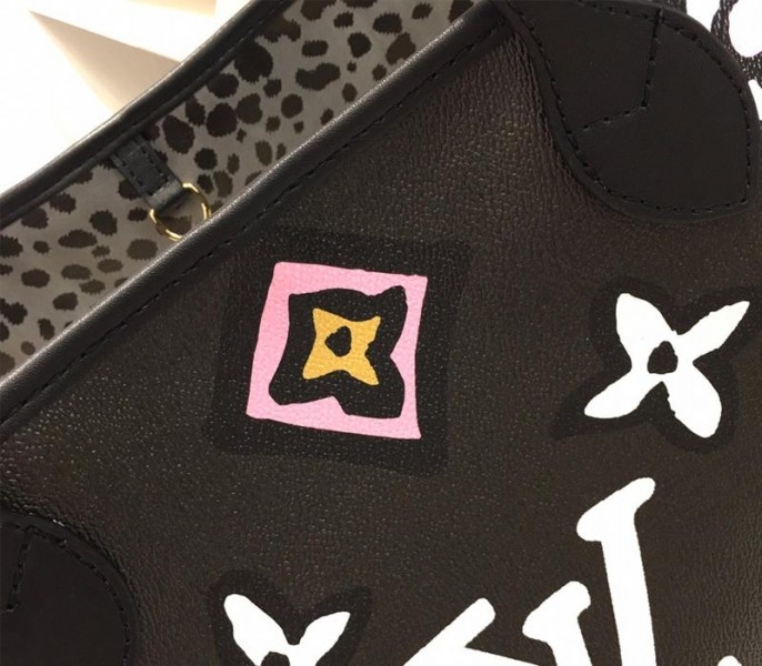 L0vis Vvtt0n Wild At Heart Neverfull MM Bag In Black