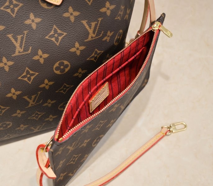 L0vis Vvtt0n Monogram Canvas Neverfull MM Tote In Pink