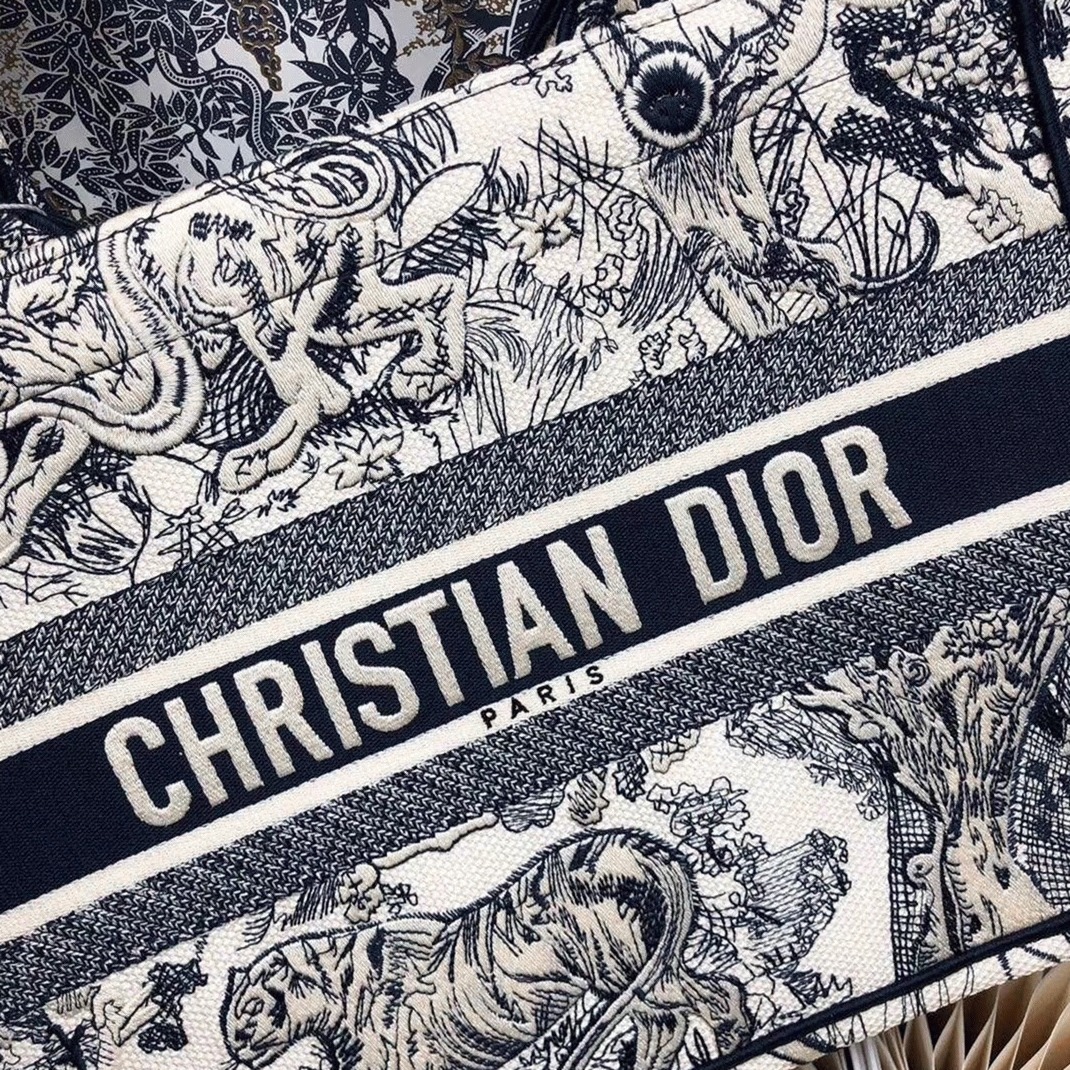 D10r Medium Book Tote Bag Replica in Blue Toile De Jouy Embroidery