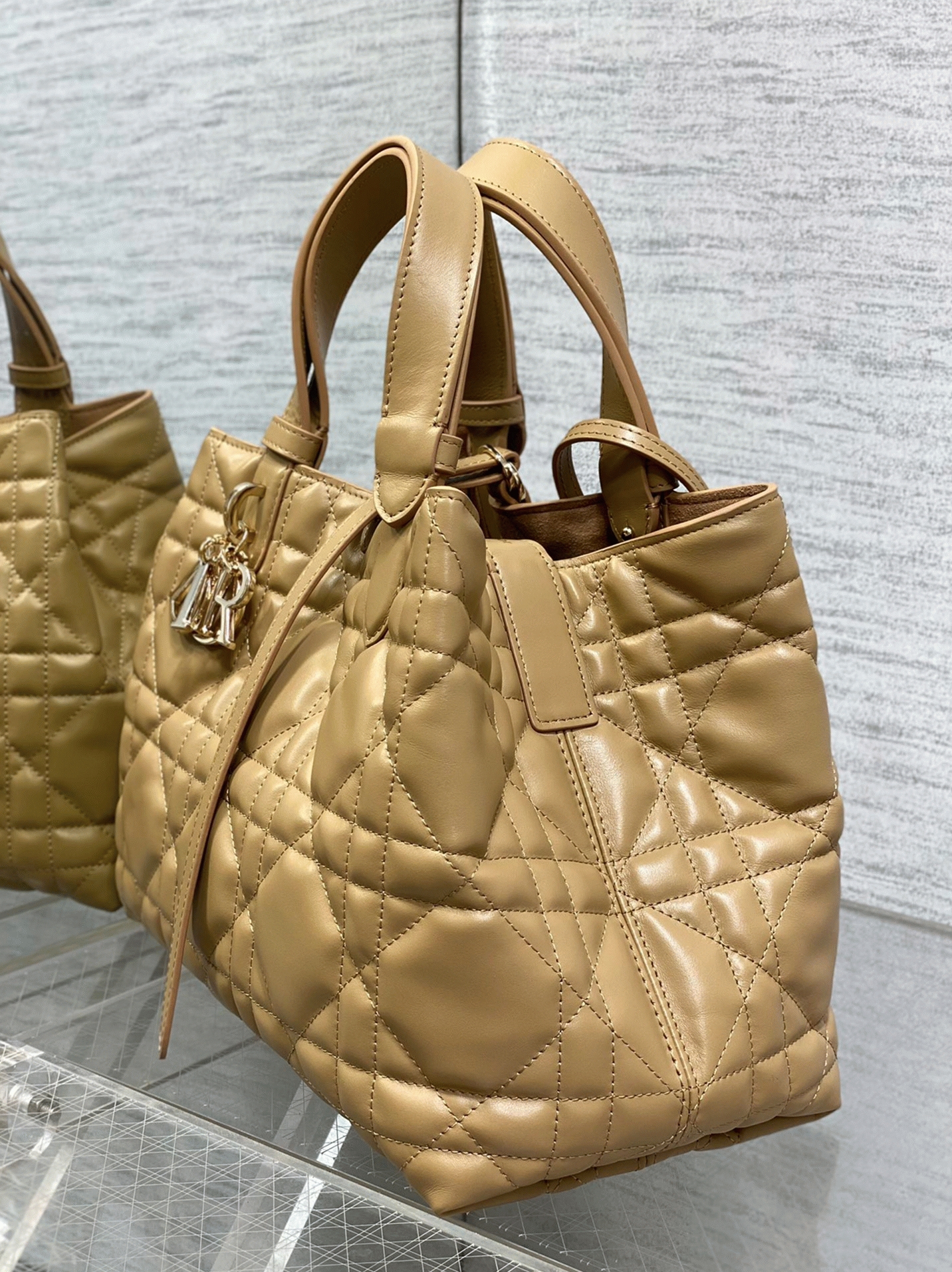 D10r Toujours Medium Bag Fake in Tan Macrocannage Calfskin