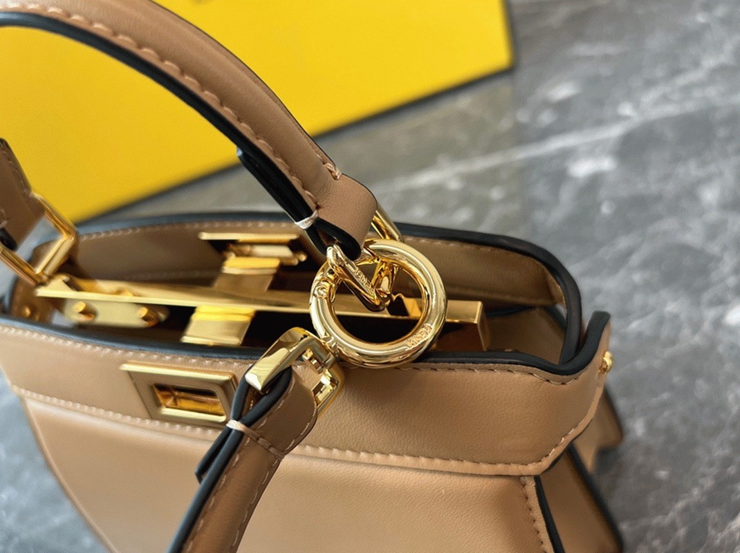 Top Quality Fake F**di Peekaboo ISeeU Petite Bag In Beige Nappa Leather