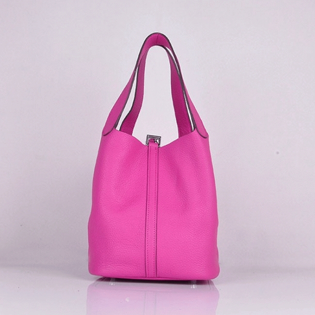 Peach fake H**me5 Picotin Lock handbag