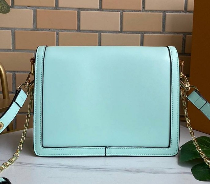 L0vis Vvtt0n Dauphine Lugano MM Bag In Bleu Azur Blue