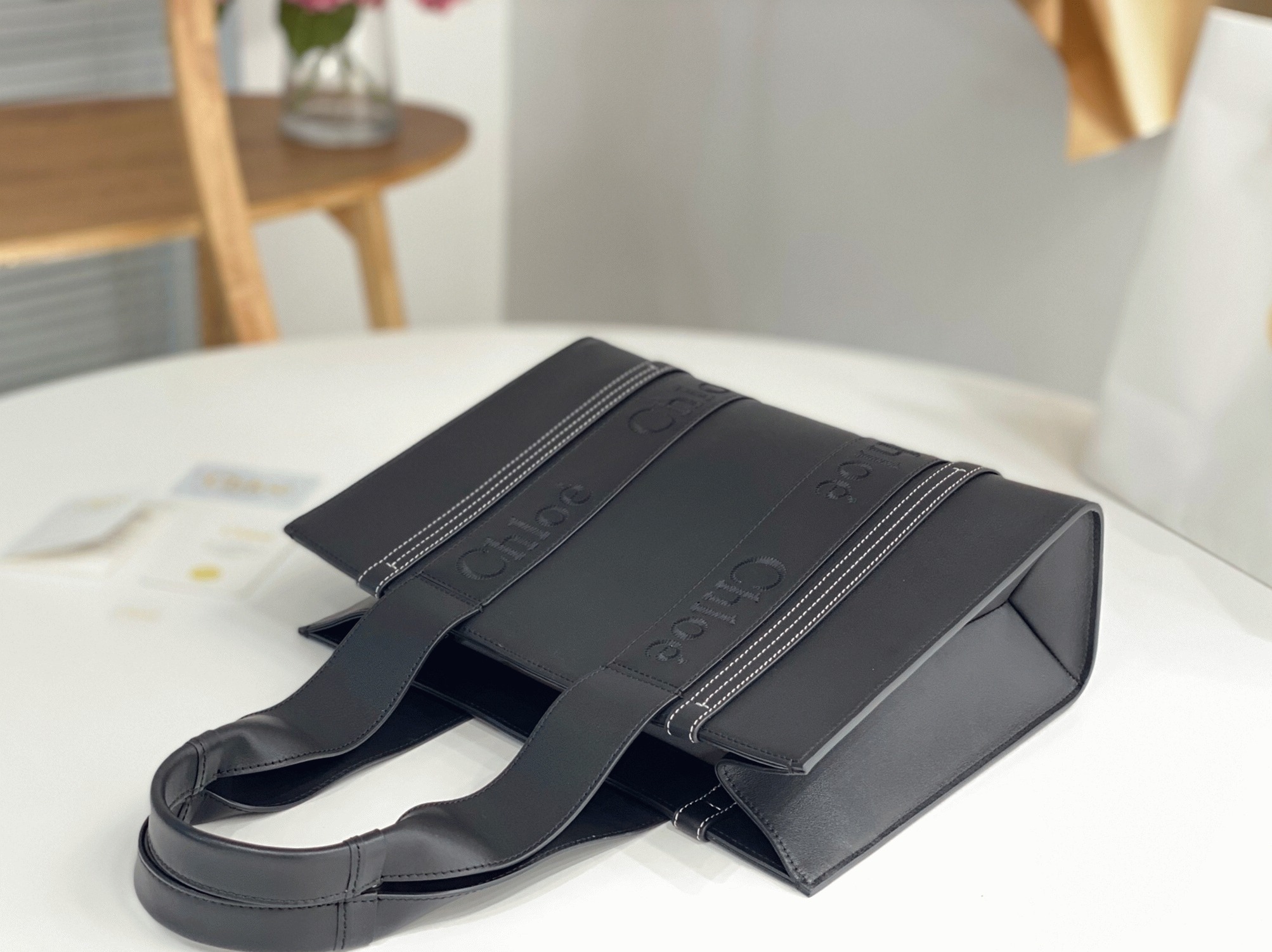 Top Quality Imitation Chloe Woody Medium Tote Bag In Black Calfskin
