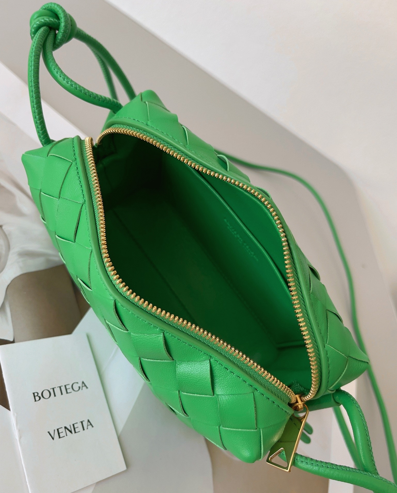Knockoff B0tt*ga Ven*ta Loop Mini Bag Green